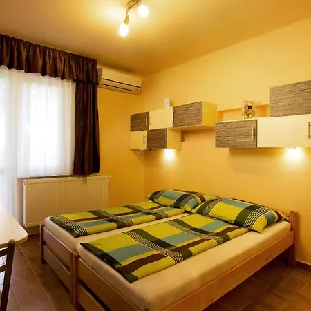Negga Apartman * Hajdúszoboszló